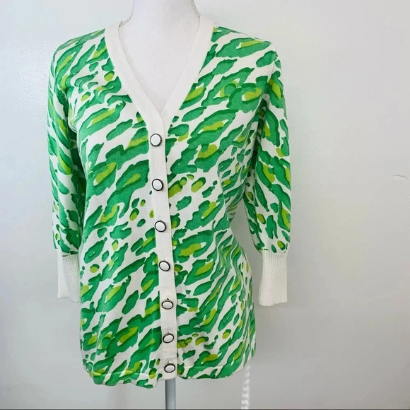 Bob Mackie Cardigan Woman‎ XS Wearable Art Green Animal Print Button Up Office - Picture 1 of 11